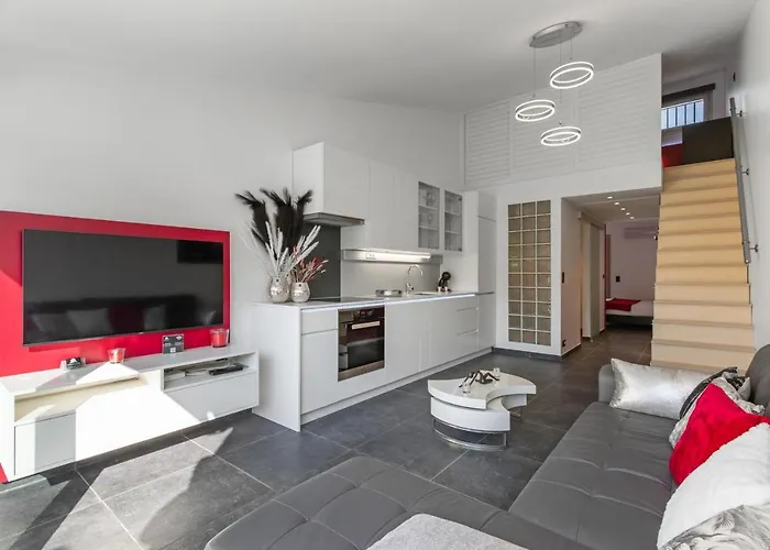 Apartment Villa Sonja - 4 Personnes - Terrasse Sud - Parking - Heliovillage Village Naturiste Agde