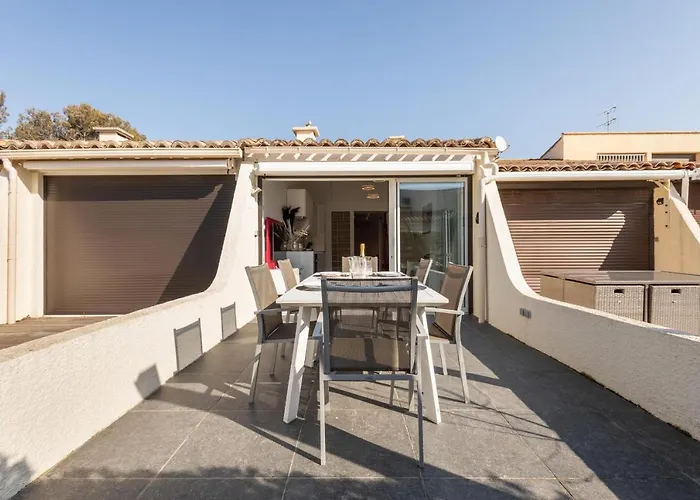 Apartment Villa Sonja - 4 Personnes - Terrasse Sud - Parking - Heliovillage Village Naturiste Agde